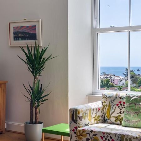 פאלמות' Manacles - Spacious Flat Near Beach With Sea Views & Parking מראה חיצוני תמונה