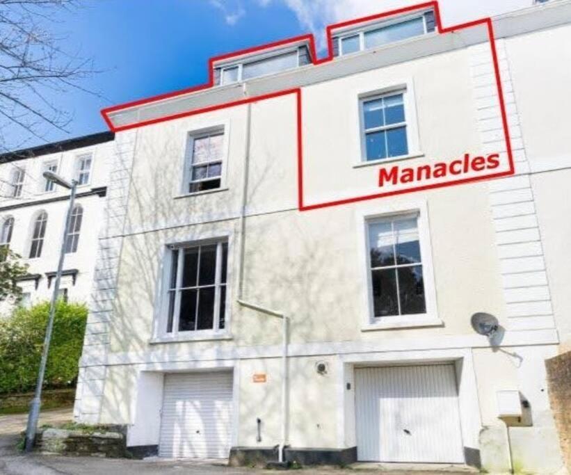 פאלמות' Manacles - Spacious Flat Near Beach With Sea Views & Parking מראה חיצוני תמונה